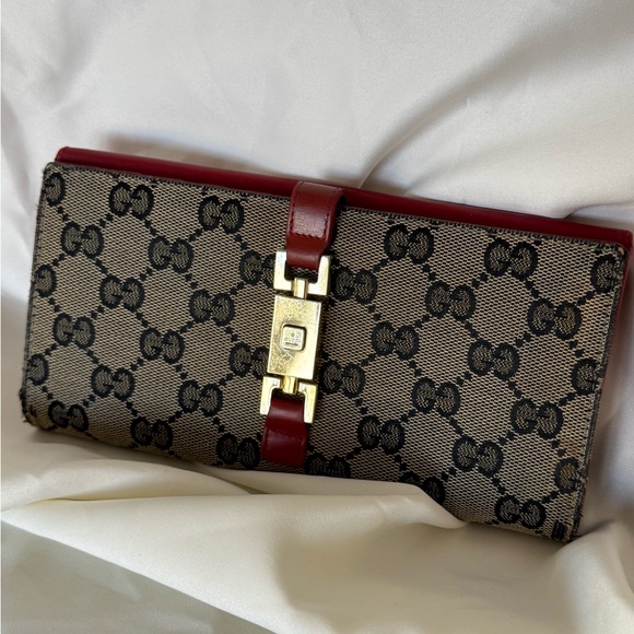 Gucci Monogram Continental Wallet Authentic - Picture 6 of 15